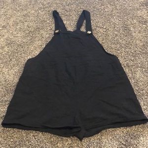 Maternity overall shorts